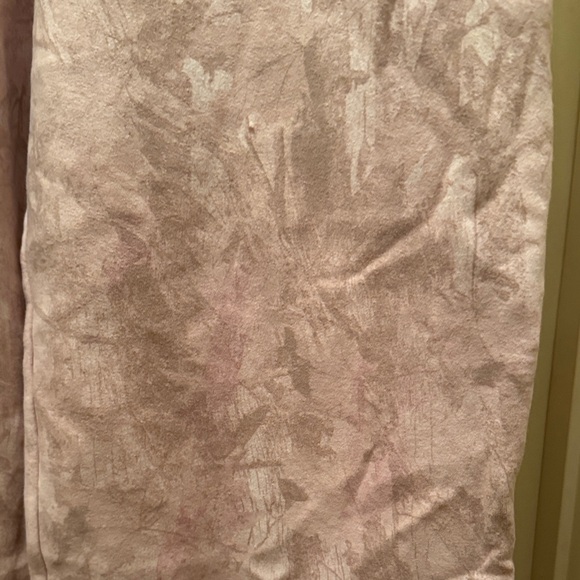 Soft Pink Camo Oversized Jogging Pants - Picture 2 of 3